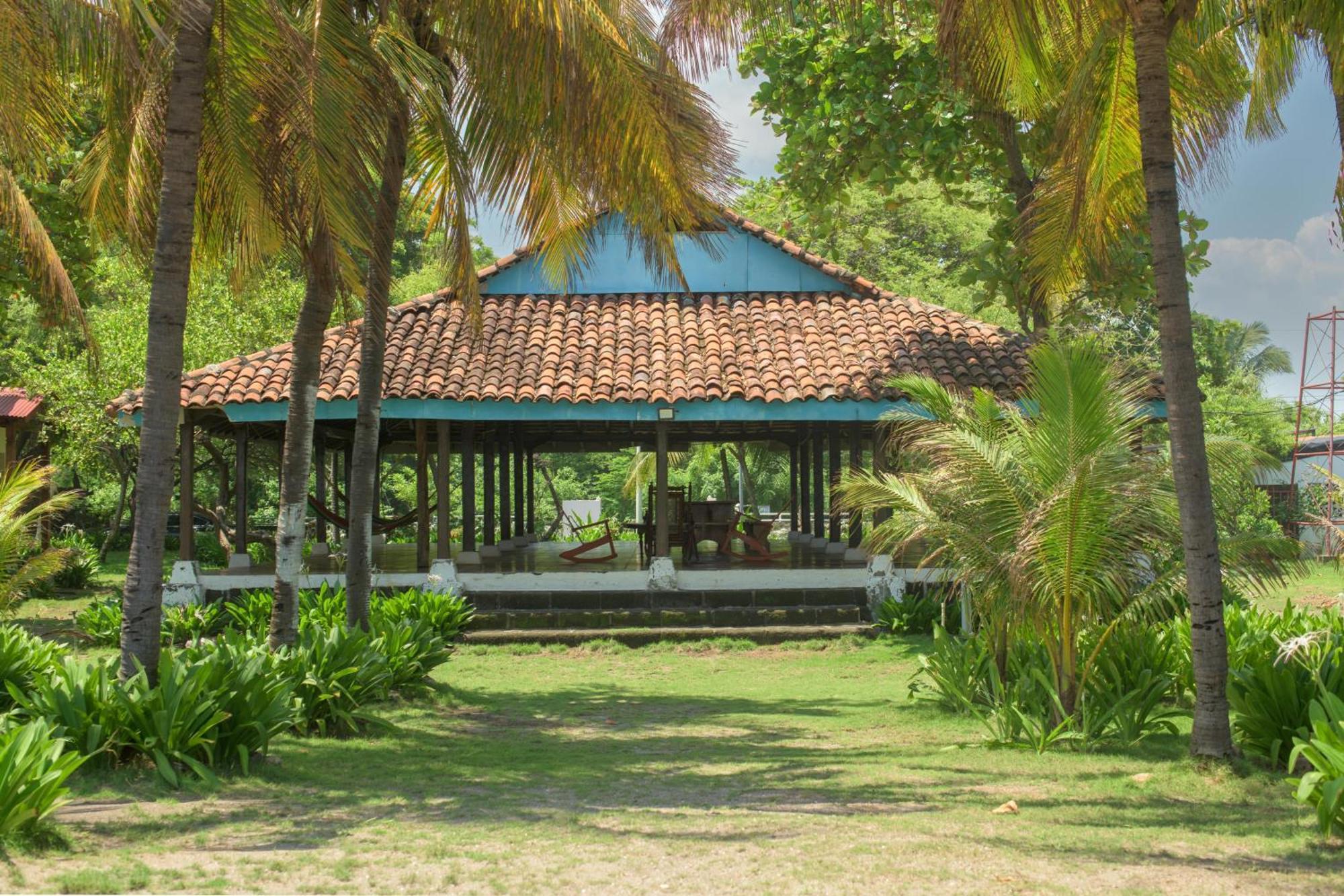 Casa De Playa Los Moncada León Εξωτερικό φωτογραφία